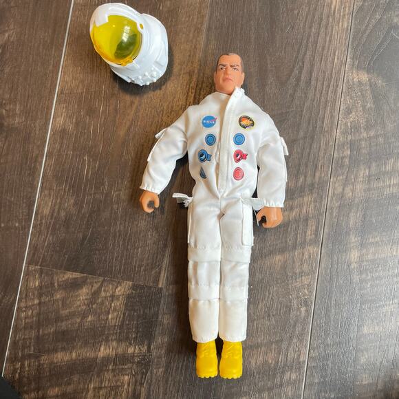 NASA Vintage 1992 12 Inch G.i.joe Figure - Picture 11 of 14